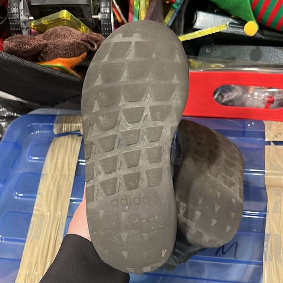 Adidas sneakers - Picture 4 of 7